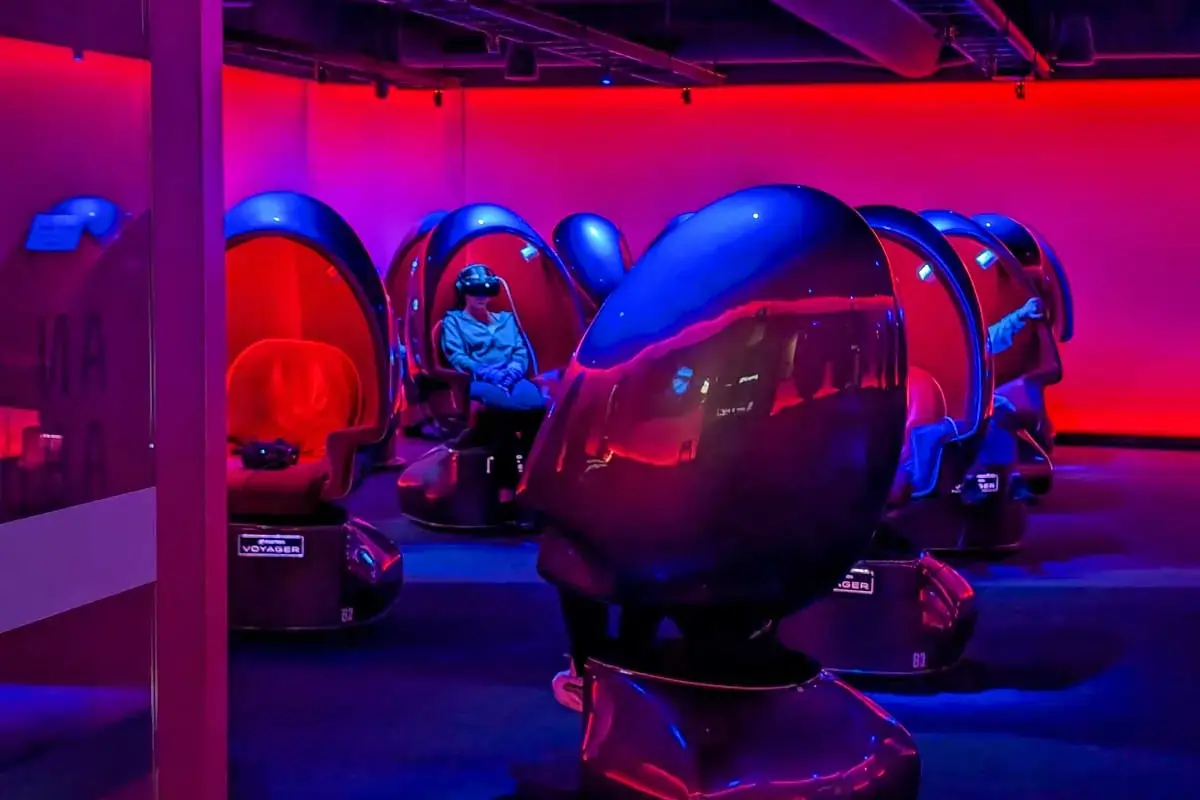 Voyager Theatre at Melbourne Skydeck Voyager Theatre at Melbourne Skydeck